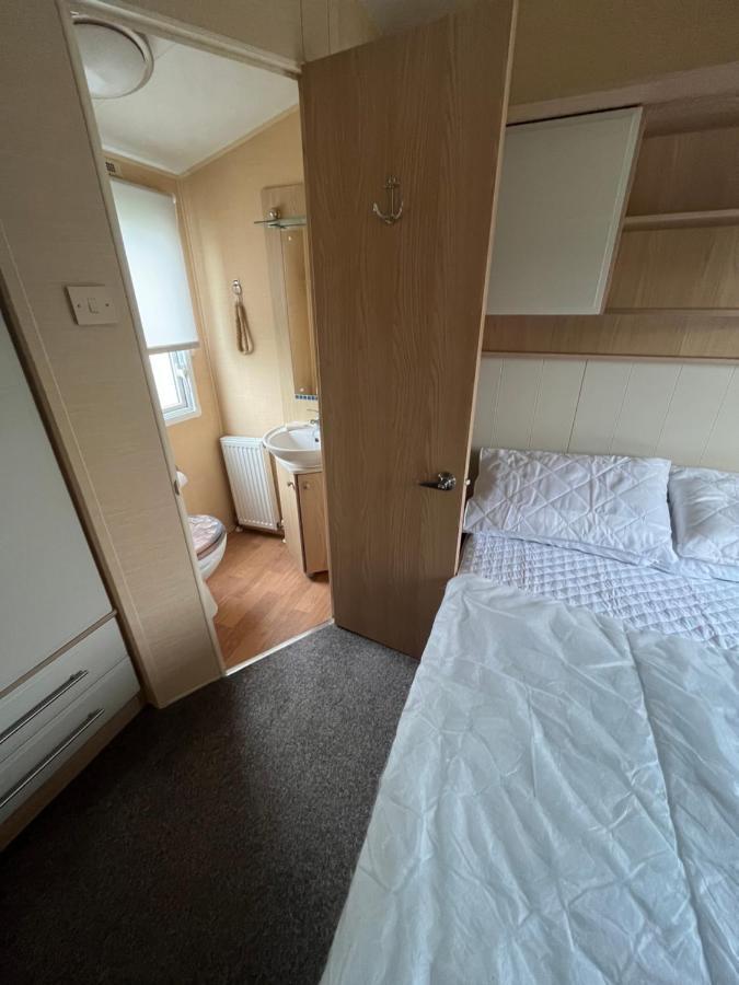 Fulmar 43 ~ Parkdean Holiday Resort Горад Грэйт Ярмут Екстериор снимка